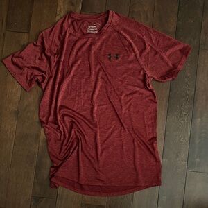 Pre owned Under Armour Men's Maroon Heather Short Sleeve Performance Tee
